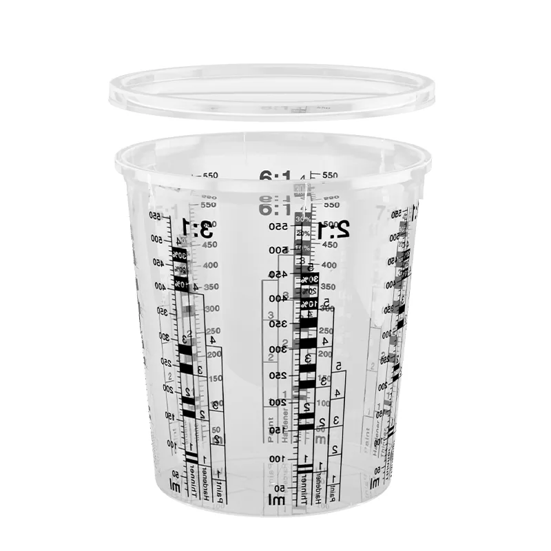 Како чаше за мешање боје побољшавају тачност и смањују губитак боје